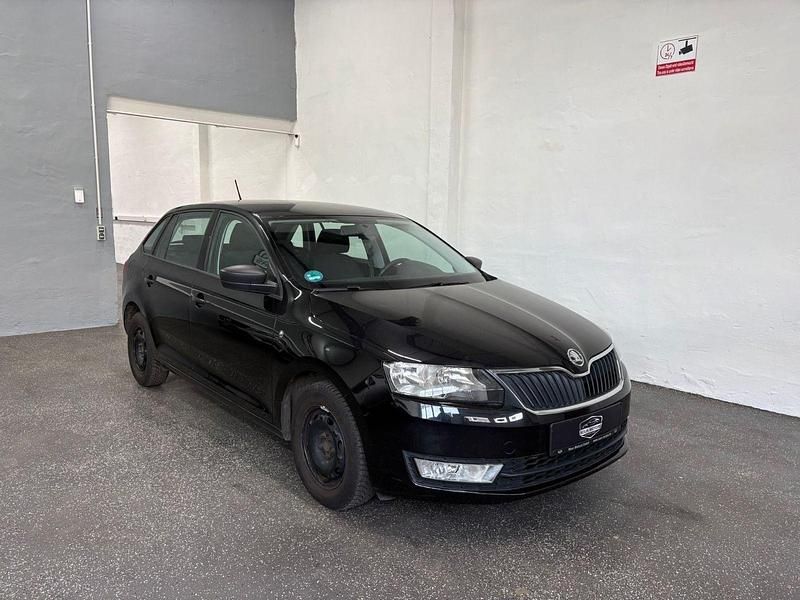 Gebraucht Skoda Rapid Cool Edition 86 PS (63 kW) 2015 Schwarz Limousine