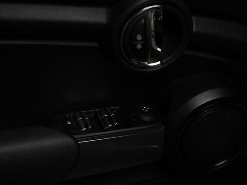 Gebraucht Mini ONE 75 PS (55 kW) 2015 Weiß Kleinwagen