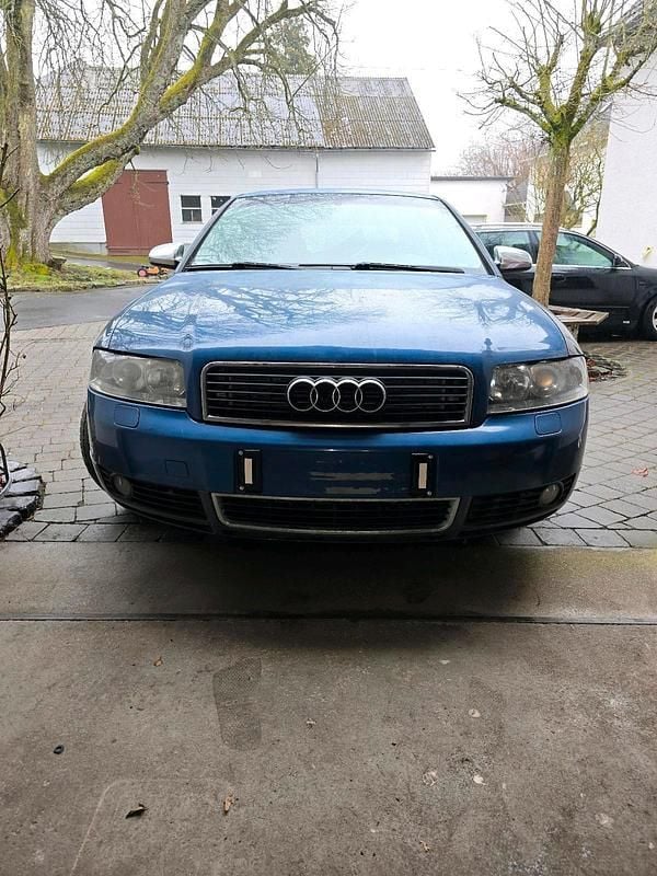 Gebraucht Audi A4 S-Line 131 PS (96 kW) 2001 Blau Limousine