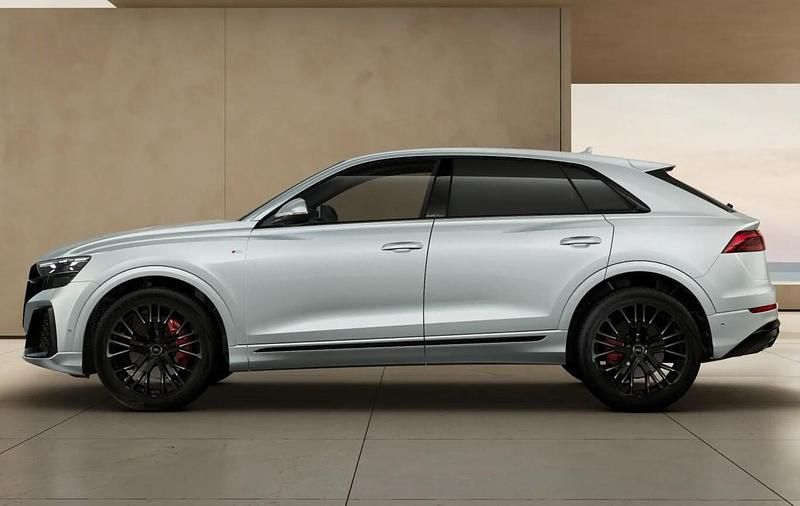 Neu Audi Q8 S-Line 286 PS (210 kW) 2025 Satellitsilber metallic SUV