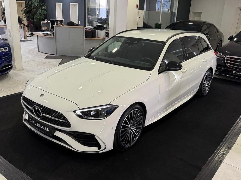 Polarweiss unilack Gebraucht 2022 Mercedes C300 AMG line Kombi | 38.900 € (Fairer Preis) - Bild 1/4