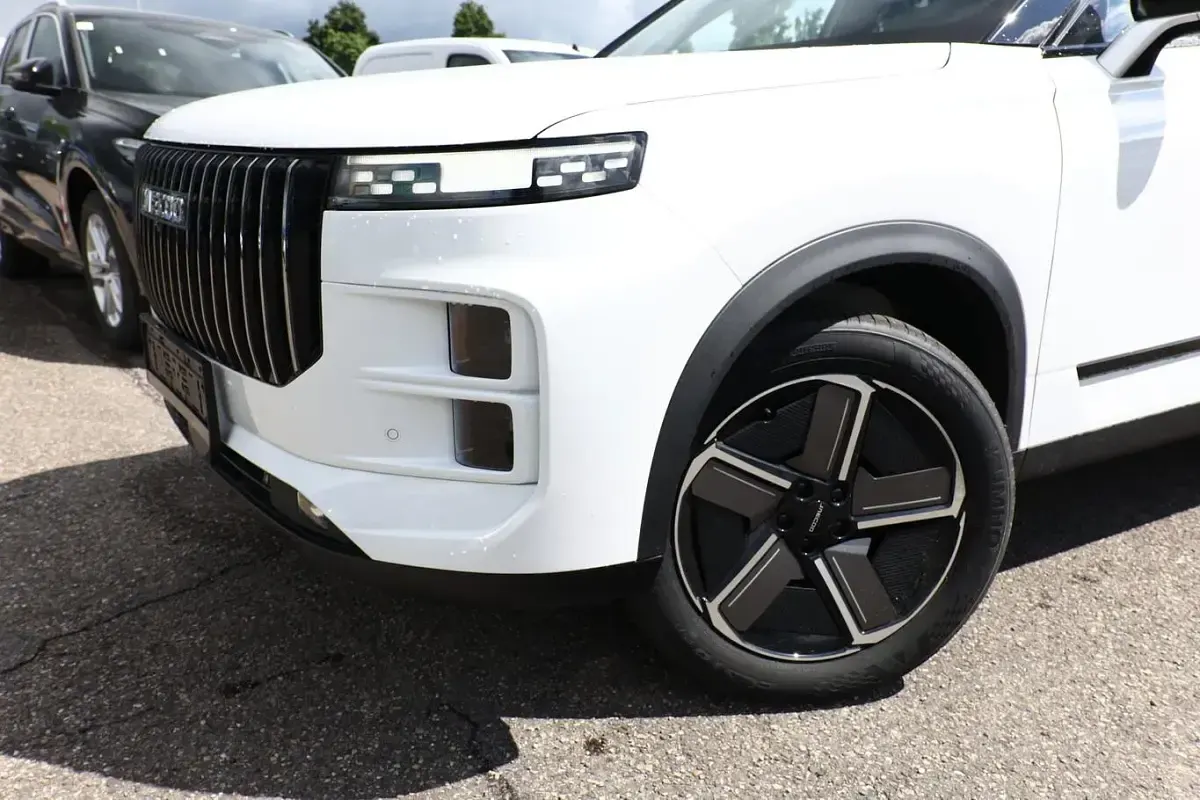 Neu Jaecoo 7 147 PS (108 kW) 2025 Khaki white SUV