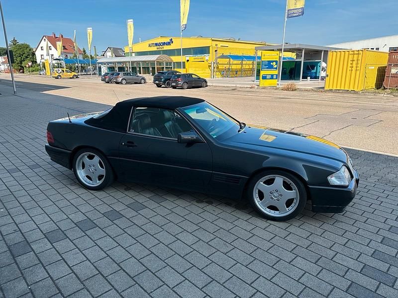 Gebraucht Mercedes SL300 AMG 231 PS (169 kW) 1992 Schwarz Cabrio