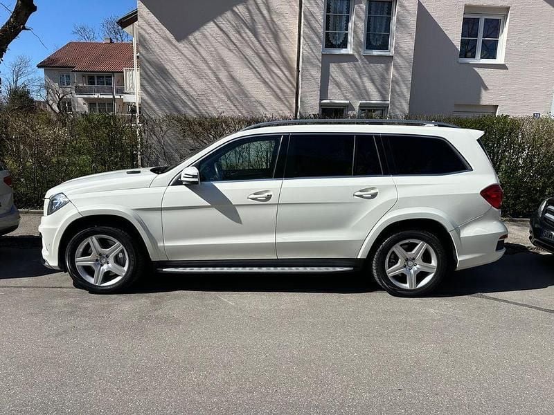 Weiß Gebraucht 2013 Mercedes GL350 AMG SUV | 19.998 € (Fairer Preis) - Bild 1/4