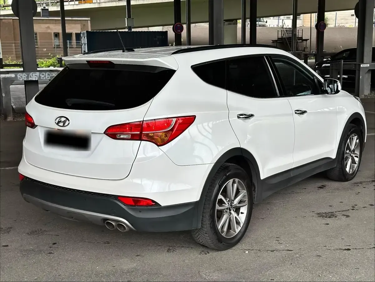 Gebraucht Hyundai Santa Fe 150 PS (110 kW) 2013 Weiß SUV