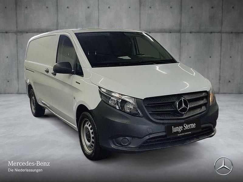 Gebraucht Mercedes e-Vito 85 kW (116 PS) 2021 Weiß Van / Kleinbus
