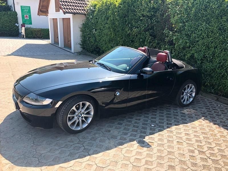 Gebraucht BMW Z4 177 PS (130 kW) 2007 Schwarz Cabrio