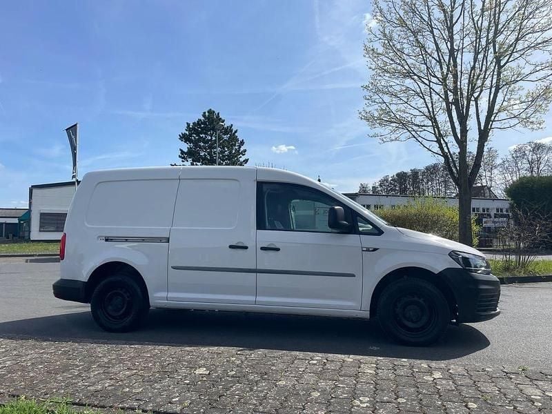 Usata VW Caddy 102 CV (75 kW) 2018 Bianco Monovolume