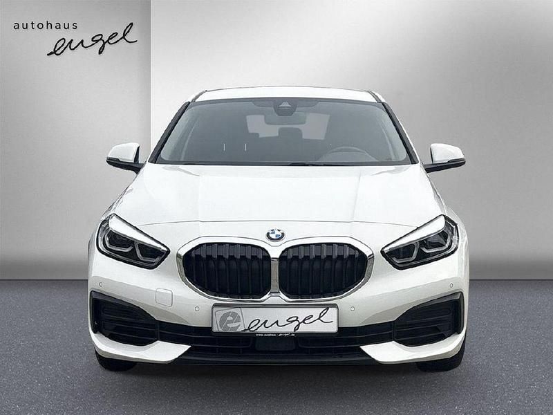 Gebraucht BMW 118 Advantage 136 PS (100 kW) 2024 Weiß Kleinwagen