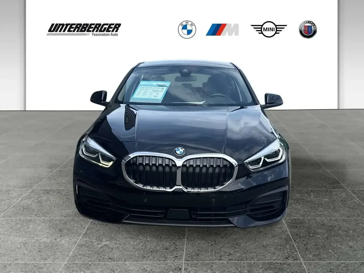 Gebraucht BMW 116 109 PS (80 kW) 2022 Schwarz ii Kleinwagen