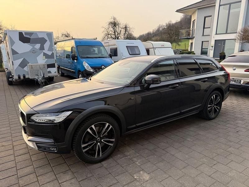 Gebraucht Volvo V90 CC Pro 235 PS (172 kW) 2017 Schwarz Kombi