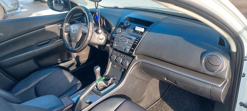 Gebraucht Mazda 6 120 PS (88 kW) 2012 Weiß Kombi