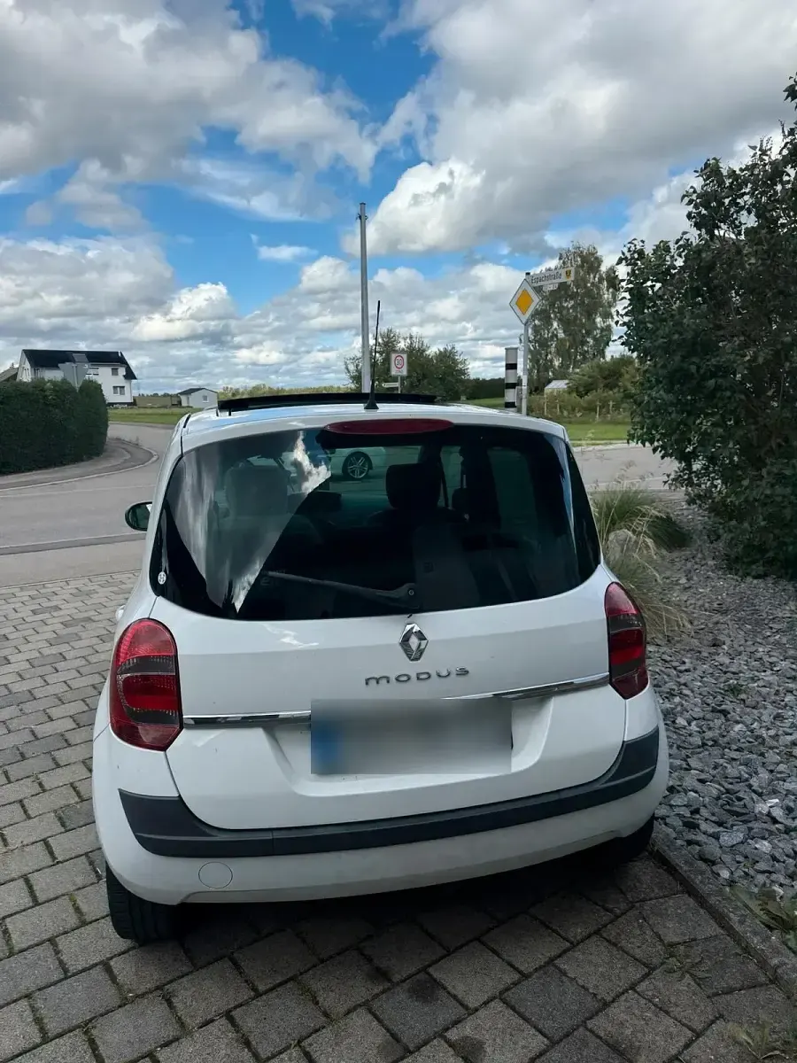 Gebraucht Renault Modus 70 PS (51 kW) 2012 Weiß Van / Kleinbus