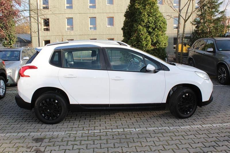 Gebraucht Peugeot 2008 Active 82 PS (60 kW) 2015 Weiß SUV