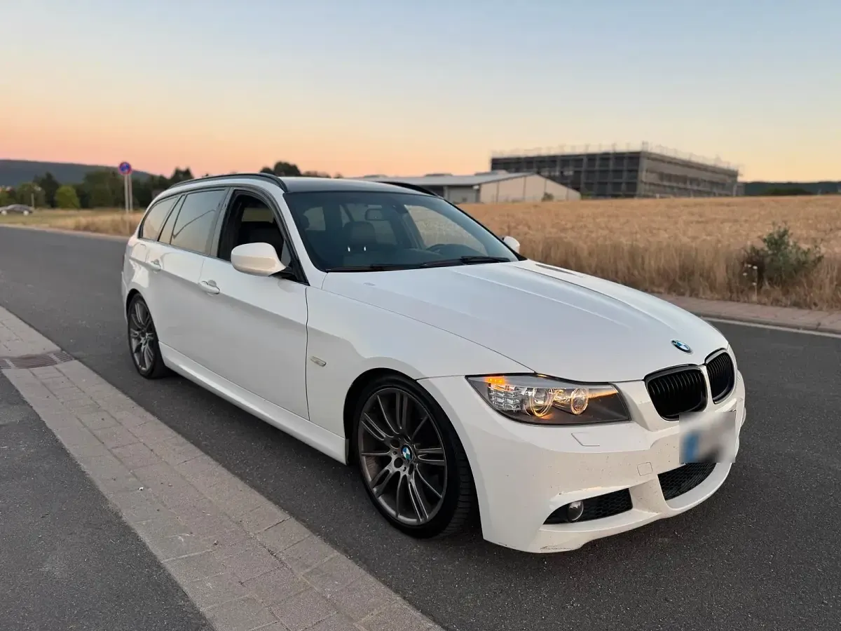 Gebraucht BMW 335 M Sport 286 PS (210 kW) 2011 Weiß Kombi