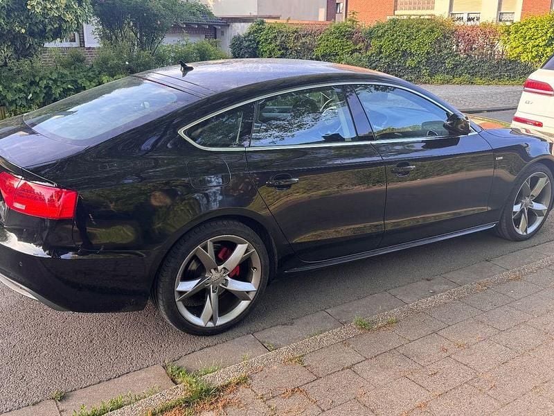 Schwarz Gebraucht 2016 Audi A5 S-Line Limousine | 14.500 € (Superpreis) - Bild 1/4