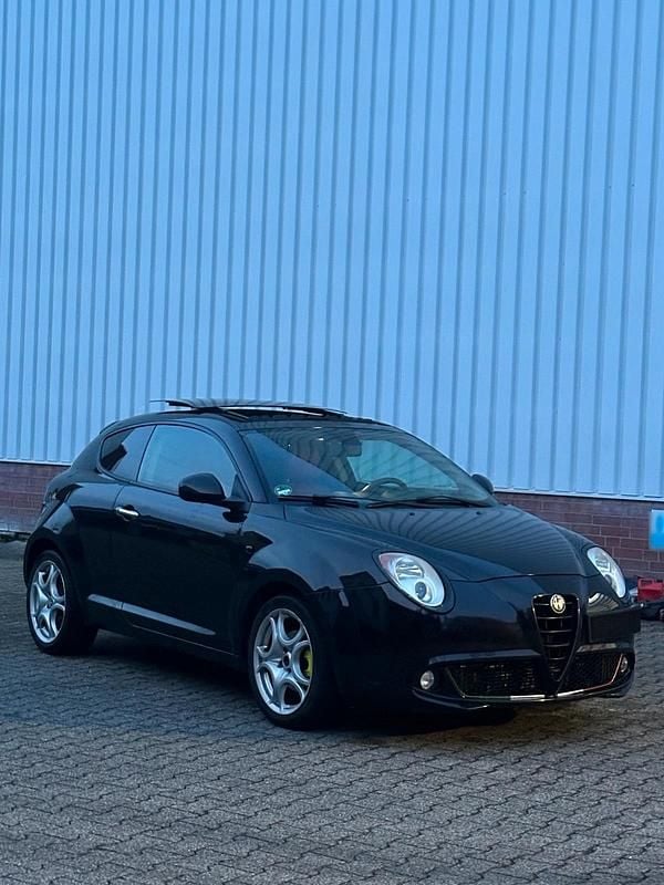 Gebraucht Alfa Romeo MiTo 84 PS (61 kW) 2012 Schwarz Kleinwagen
