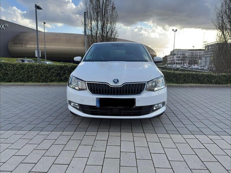 Gebraucht Skoda Fabia Drive 110 PS (80 kW) 2017 Weiß Kleinwagen
