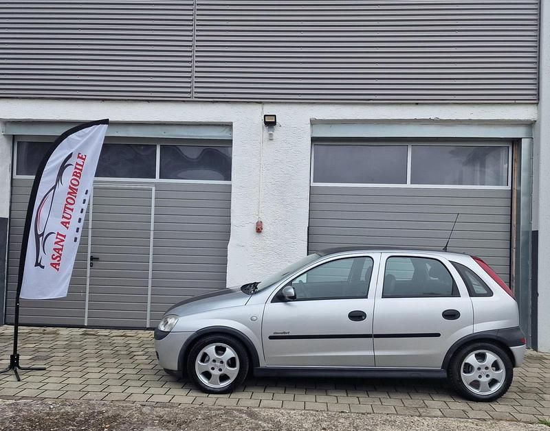 Gebraucht Opel Corsa Comfort 75 PS (55 kW) 2002 Silber Kleinwagen