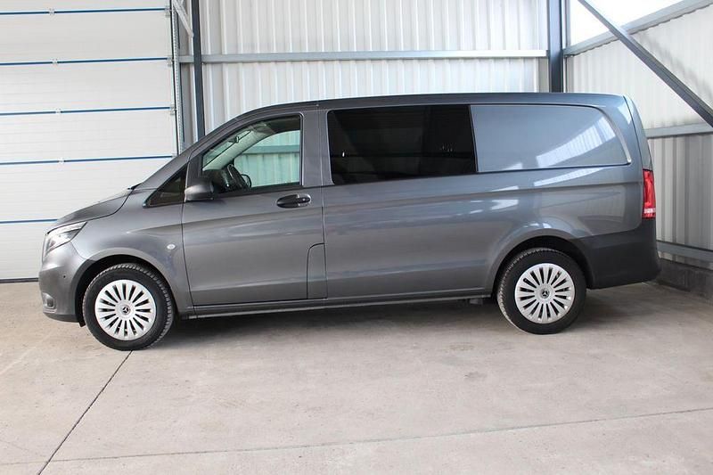 Gebraucht Mercedes Vito 190 PS (139 kW) 2020 Grau Van