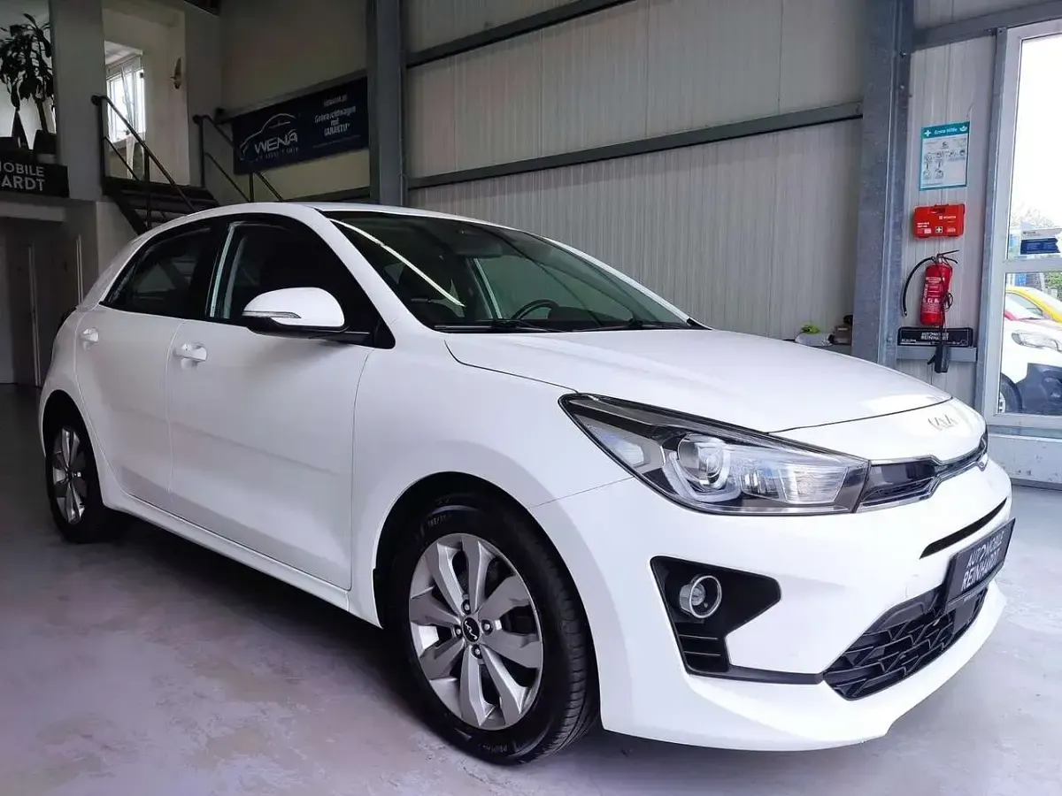 Gebraucht Kia Rio Vision 84 PS (61 kW) 2022 Weiß Kleinwagen