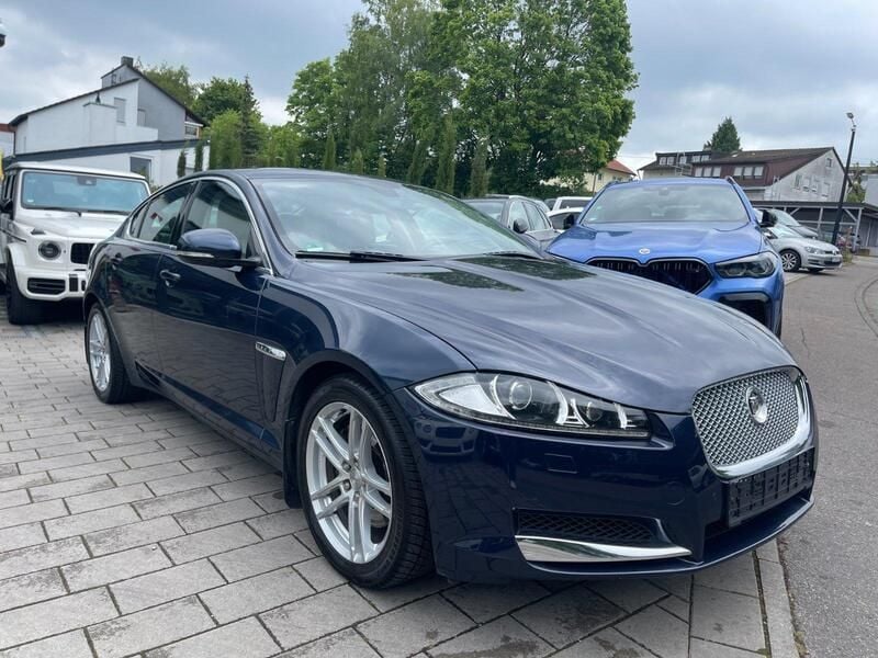Blau Gebraucht 2012 Jaguar XF Limousine | 7.900 € (Superpreis) - Bild 1/4