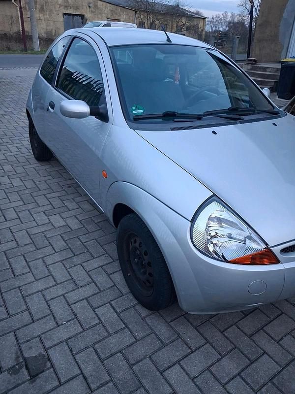 Gebraucht Ford Ka 70 PS (51 kW) 2006 Silber Kleinwagen