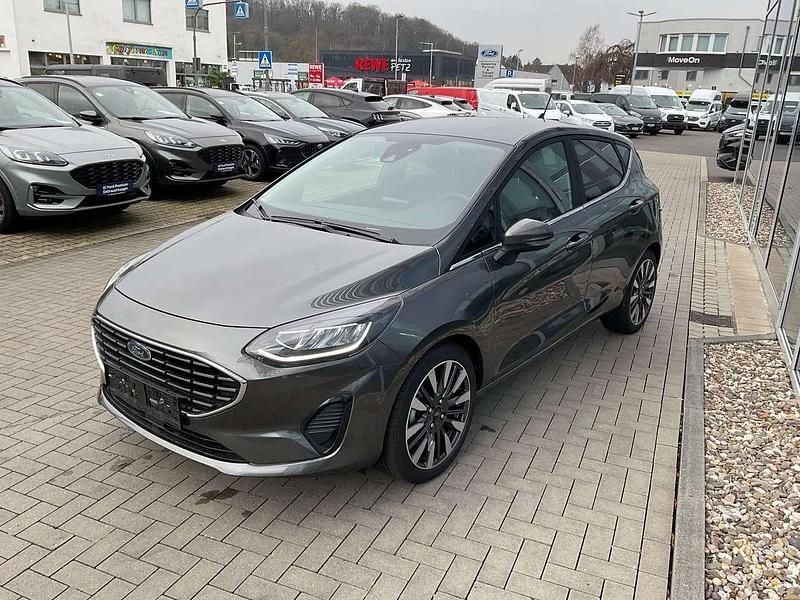Gebraucht Ford Fiesta Titanium X 125 PS (91 kW) 2023 Lackierung metallic "magnetic" grau Kleinwagen