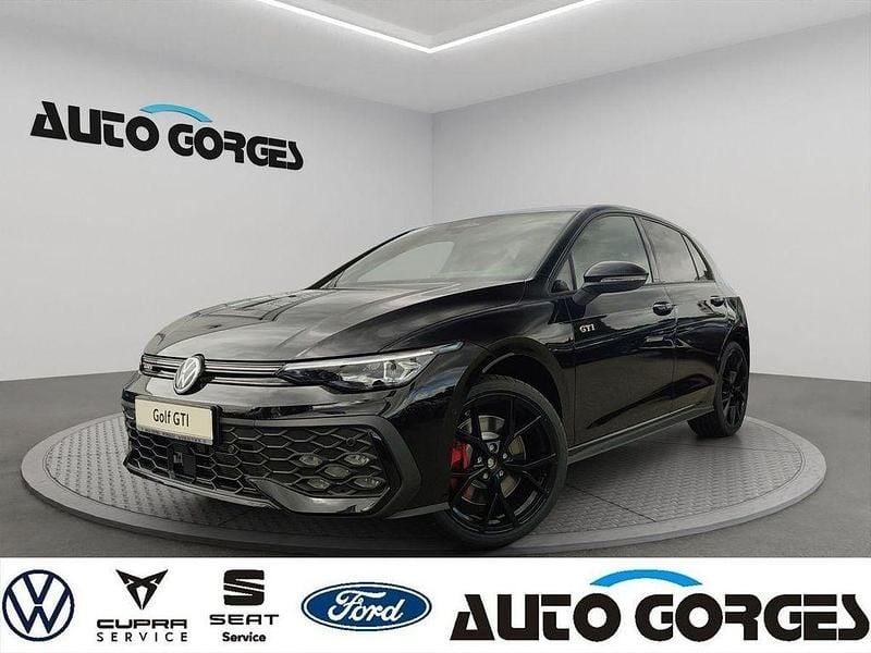 Schwarz (grenadillschwarz metallic) Neu 2025 VW Golf VIII Style Limousine | 46.745 € (Fairer Preis) - Bild 1/4