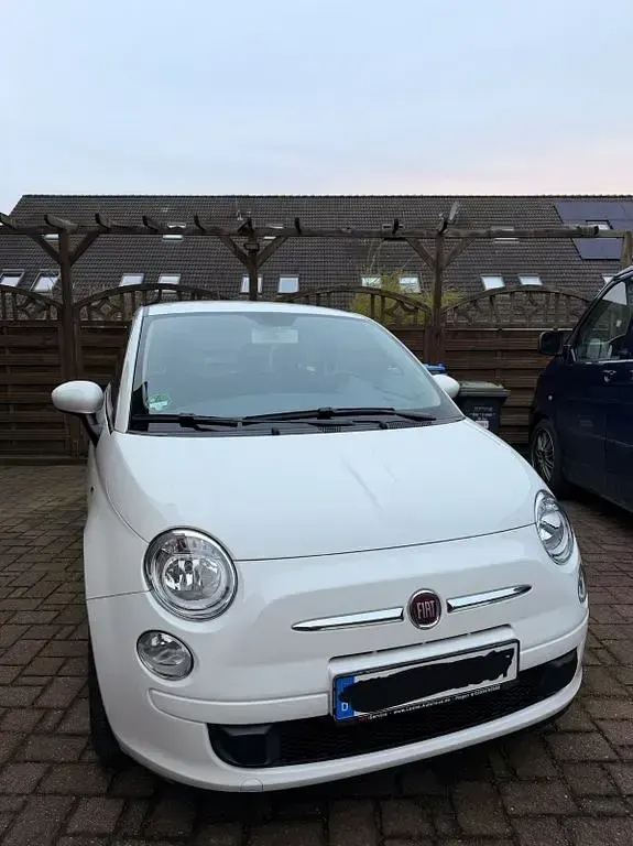 Gebraucht Fiat 500 Pop 69 PS (50 kW) 2008 Weiß Kleinwagen