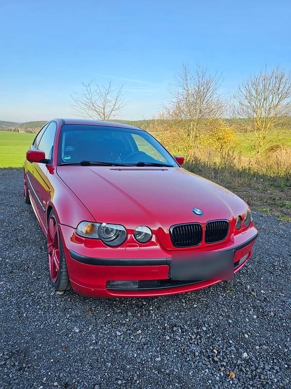 Gebraucht BMW 316 116 PS (85 kW) 2004 Rot Limousine