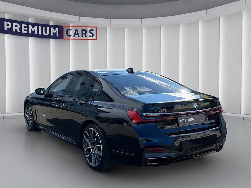Gebraucht BMW 740 Performance 320 PS (235 kW) 2019 Schwarz Limousine