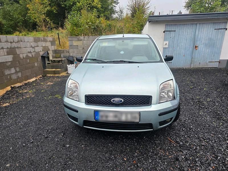 Gebraucht 2003 Ford Fusion Kleinwagen | 1.000 € - Bild 1/4