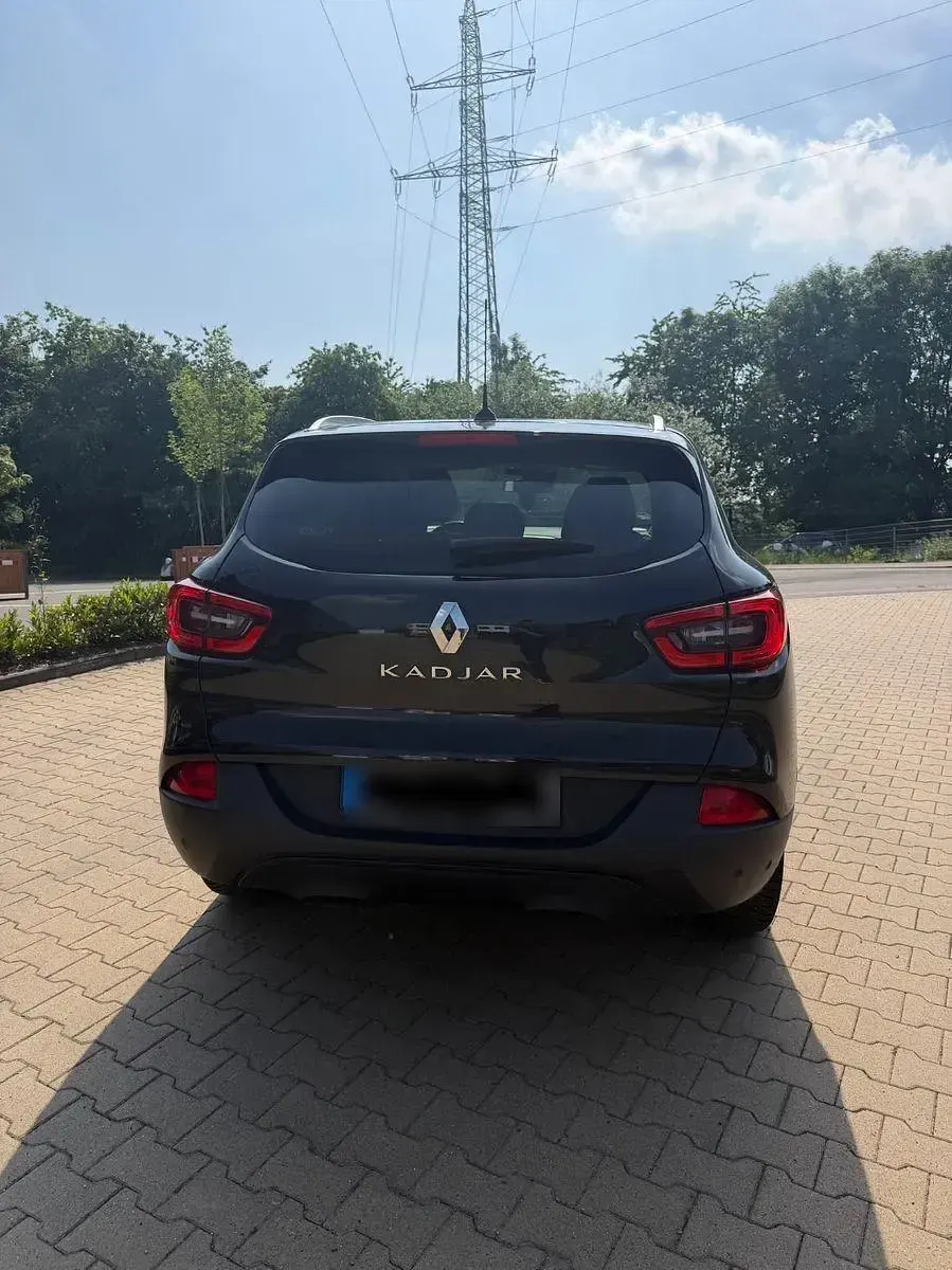 Gebraucht Renault Kadjar Experience 131 PS (96 kW) 2018 Schwarz SUV