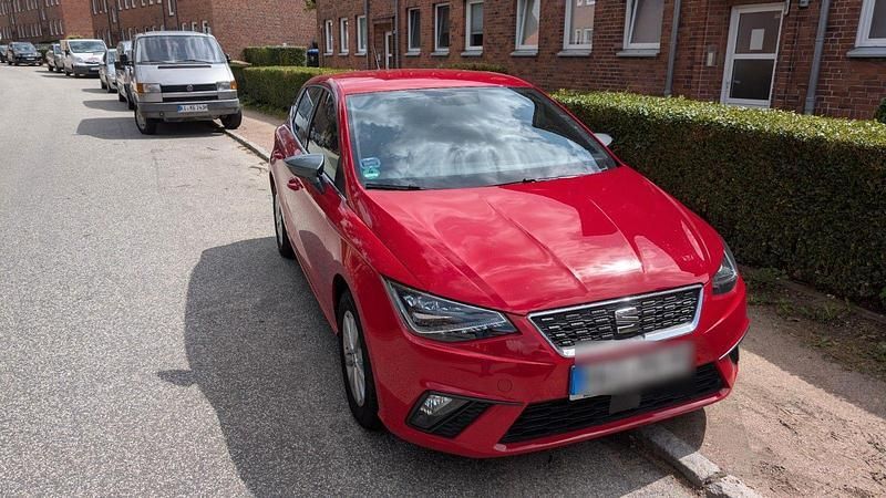 Rot Gebraucht 2020 Seat Ibiza XCELLENCE Kleinwagen | 8.500 € (Guter Preis) - Bild 1/4