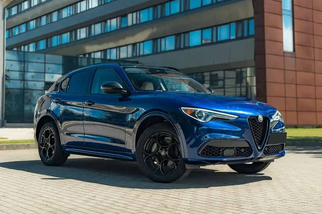 Gebraucht Alfa Romeo Stelvio 280 PS (205 kW) 2021 Blau SUV