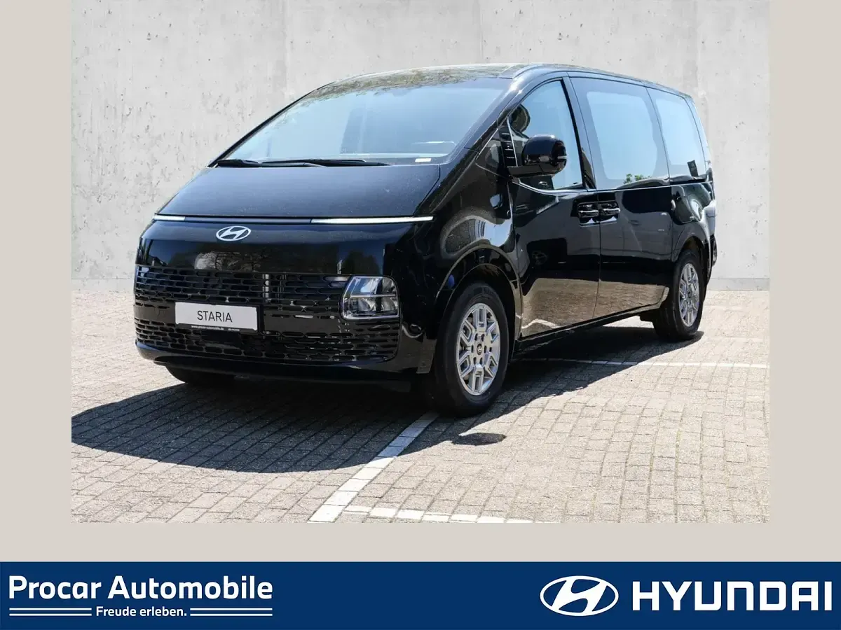 Gebraucht Hyundai Staria Trend 224 PS (164 kW) 2025 Van / Kleinbus
