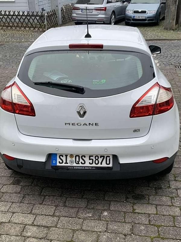 Second-hand Renault Mégane Expression 110 CP (80 kW) 2012 Alb Berlinǎ
