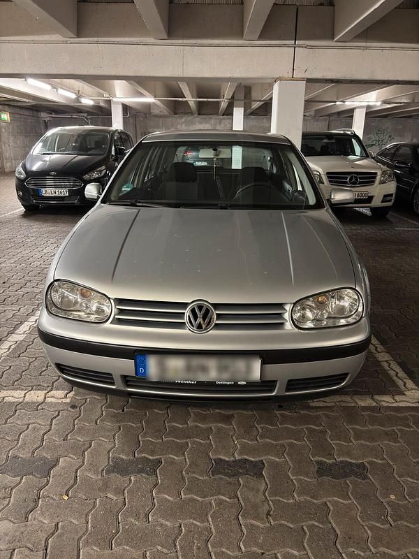 Gebraucht 2003 VW Golf IV Kleinwagen | 600 € (Superpreis) - Bild 1/4