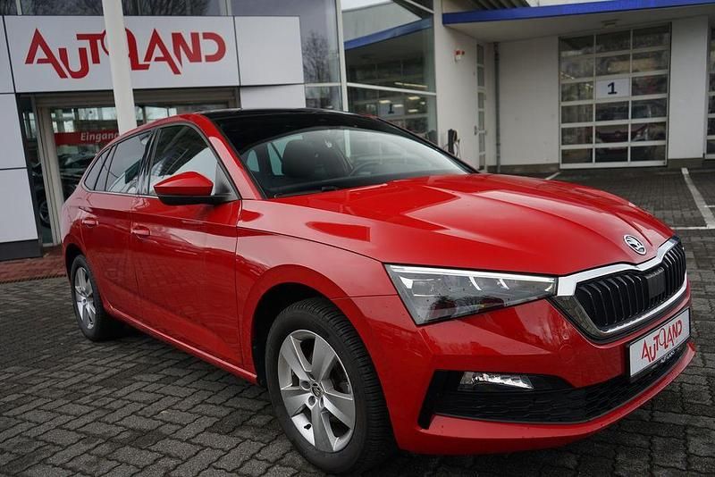 Gebraucht Skoda Scala 150 PS (110 kW) 2023 Rot Kleinwagen
