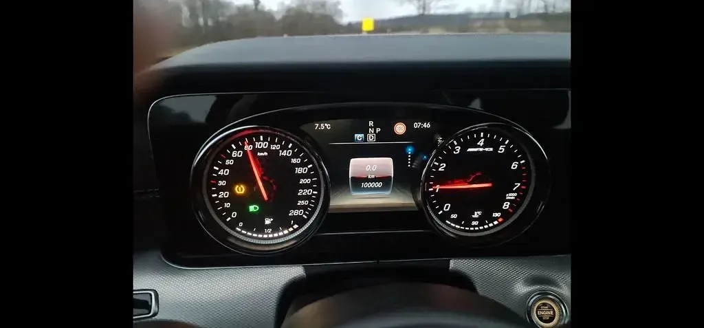 Gebraucht Mercedes E43 AMG AMG 401 PS (294 kW) 2018 Schwarz Limousine