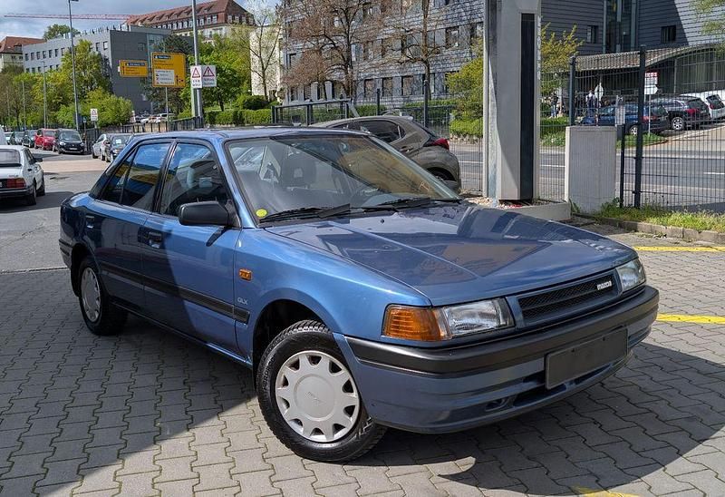 Second-hand Mazda 323 84 CP (61 kW) 1991 Albastru Berlinǎ
