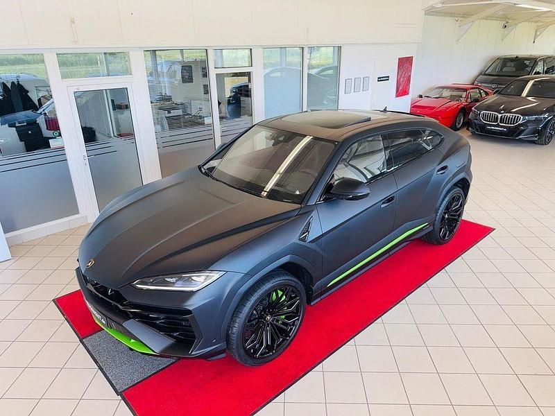 Neu Lamborghini Urus 799 PS (587 kW) 2025 Schwarz SUV