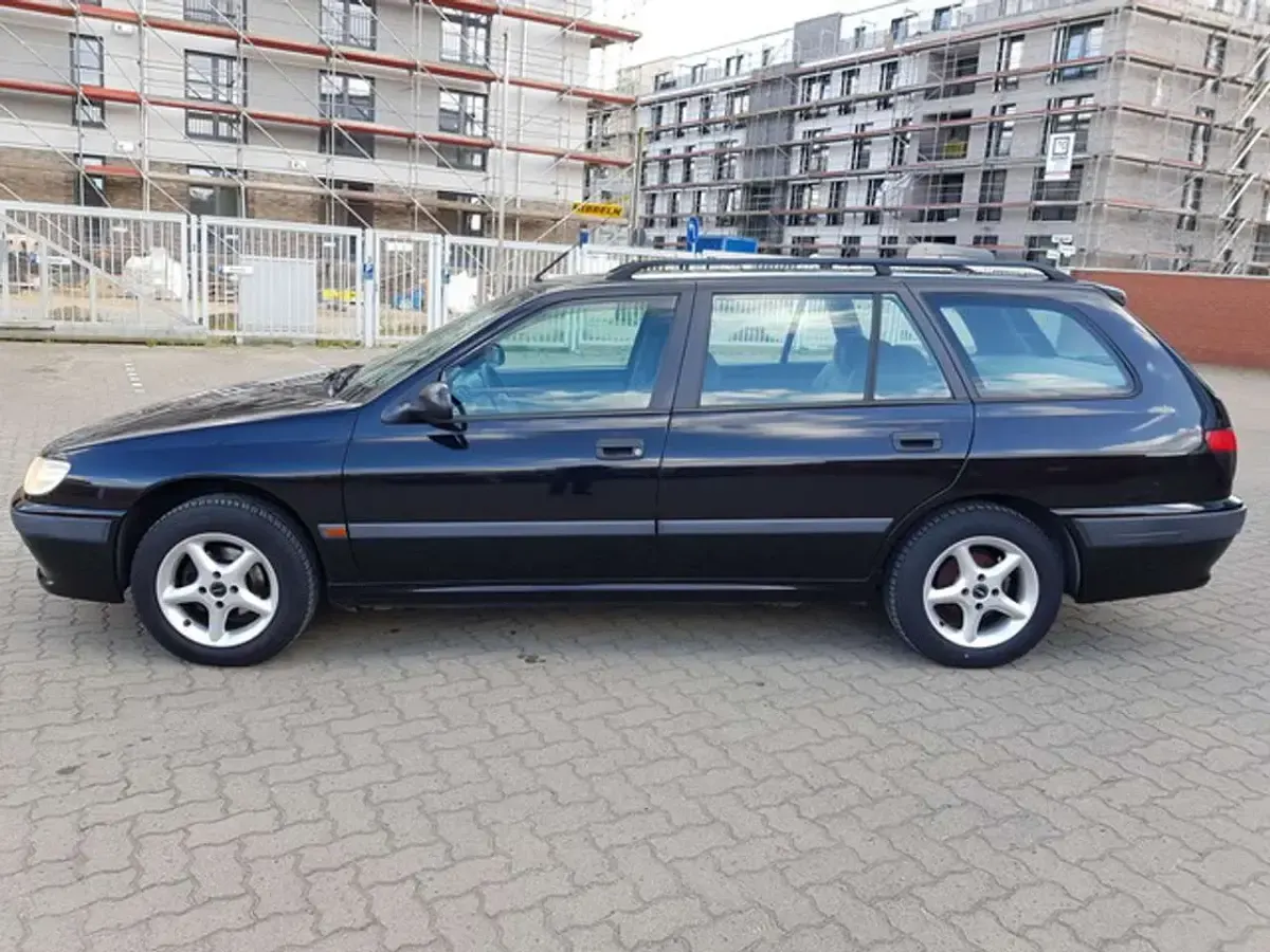 Gebraucht Peugeot 406 Sport 110 PS (80 kW) 1999 Schwarz Kombi
