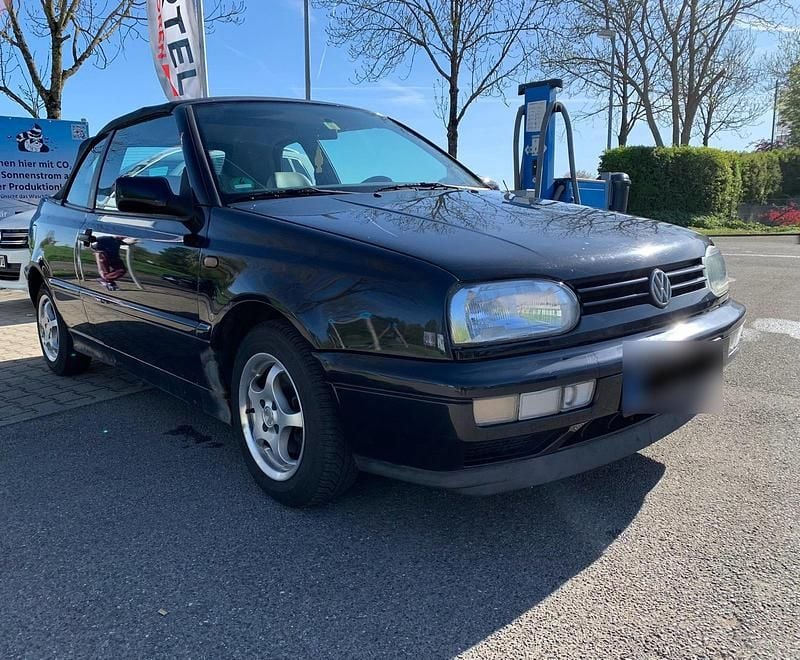 Gebraucht VW Golf Cabriolet 101 PS (74 kW) 1997 Schwarz Cabrio
