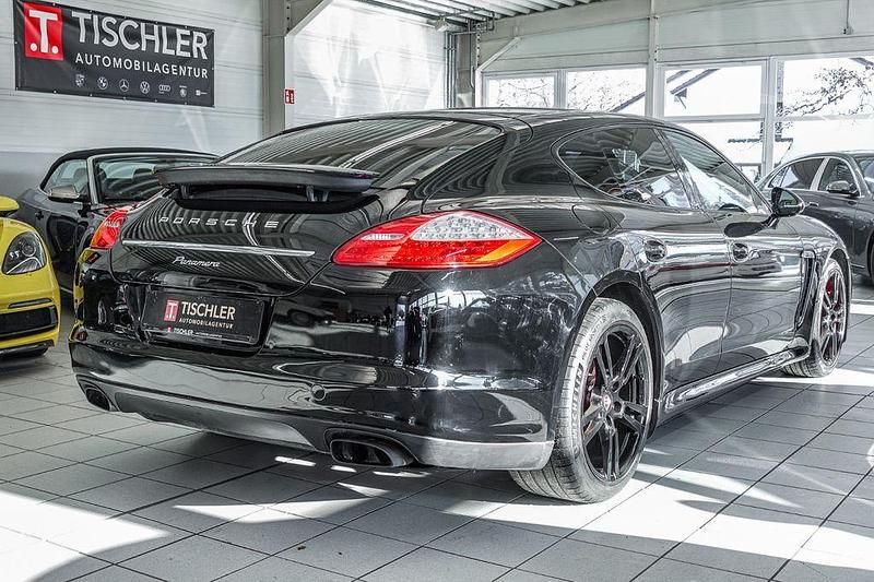 Gebraucht Porsche Panamera Diesel 250 PS (183 kW) 2011 Schwarz Kleinwagen