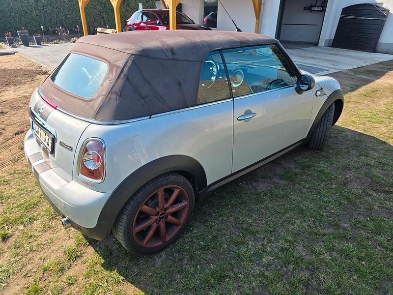 Gebraucht Mini Cooper Cabriolet 122 PS (89 kW) 2012 Weiß Cabrio