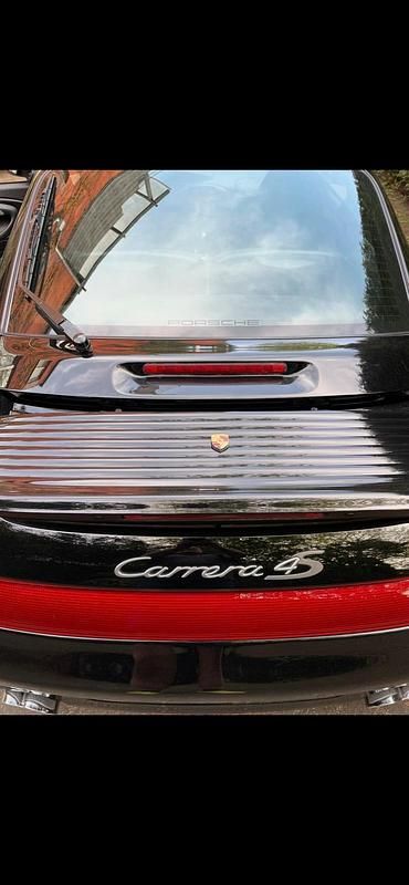 Schwarz Gebraucht 2003 Porsche 911 Carrera 4S Coupé | 39.996 € (Etwas zu teuer) - Bild 1/4