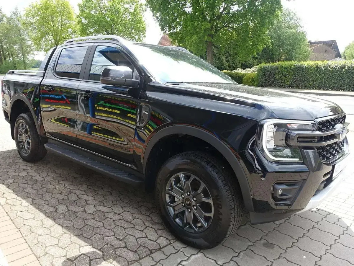 Neu Ford Ranger Wildtrack 205 PS (150 kW) 2026 Obsidianschwarz metallic Pickup