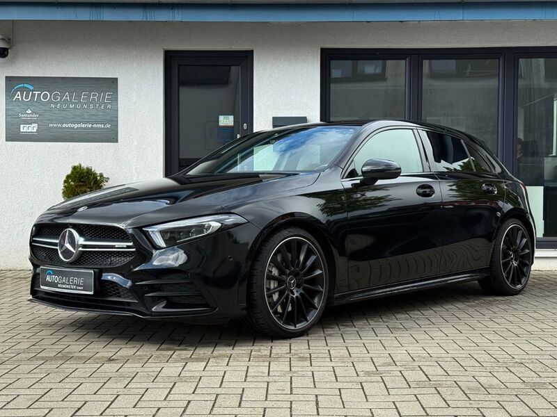 Kosmosschwarz metalliclack Gebraucht 2019 Mercedes A35 AMG AMG Limousine | 29.980 € (Guter Preis) - Bild 1/4